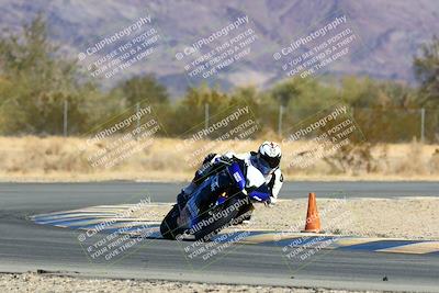 media/Jan-09-2022-SoCal Trackdays (Sun) [[2b1fec8404]]/Turn 6 (1035am)/